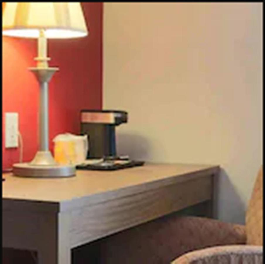 King Room - Disability Access at Kalika Hotel