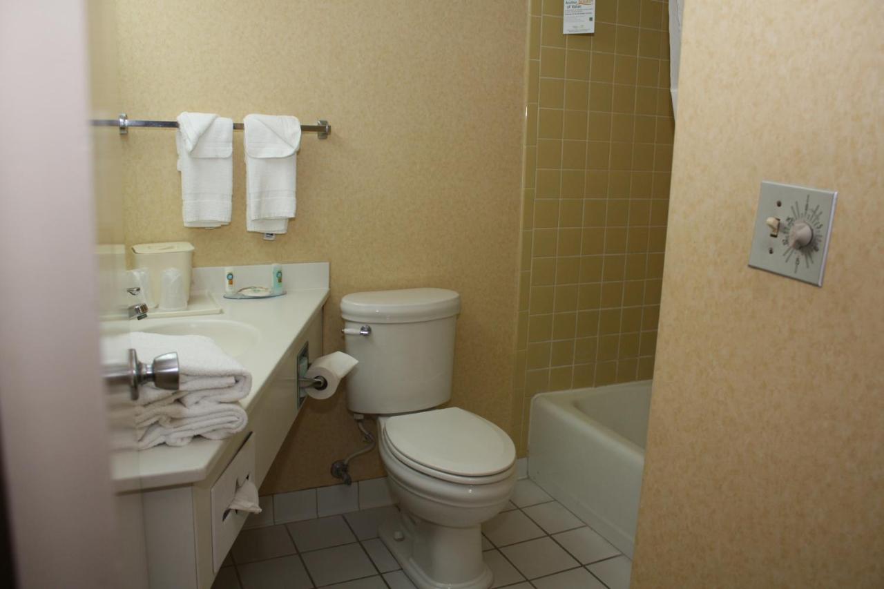 | Quality Inn Shenandoah Valley