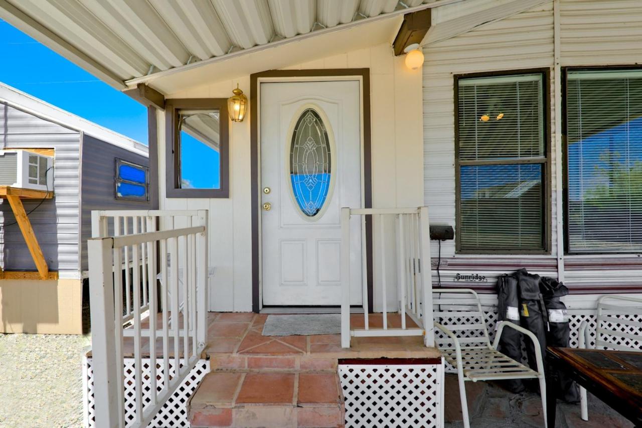  | Lake Havasu Cabin Mtn&Lake Views, FREE ON SITE Boat Launch ramp and marina
