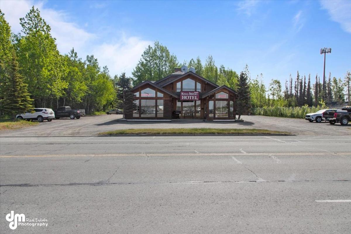 | Kenai Airport Hotel