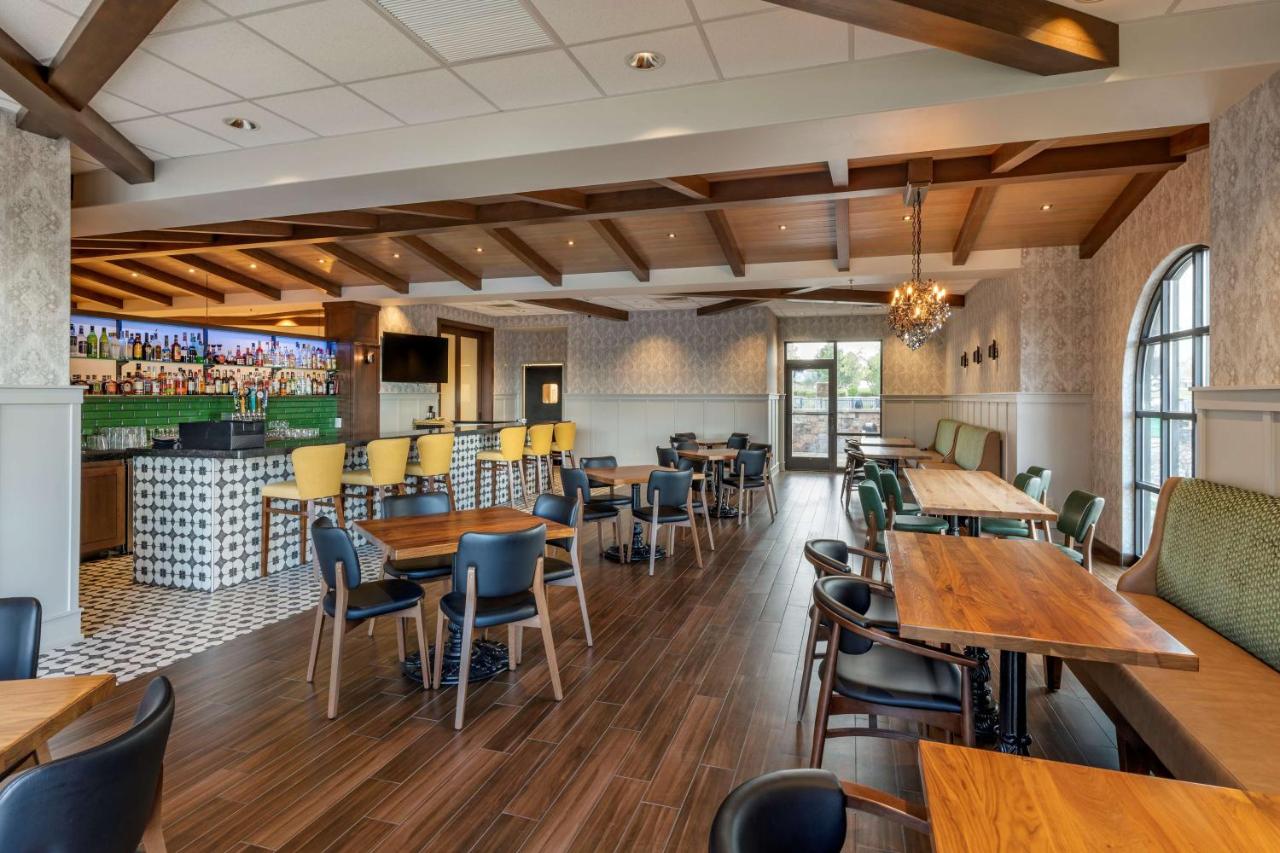  | Best Western Premier Pasco Inn and Suites