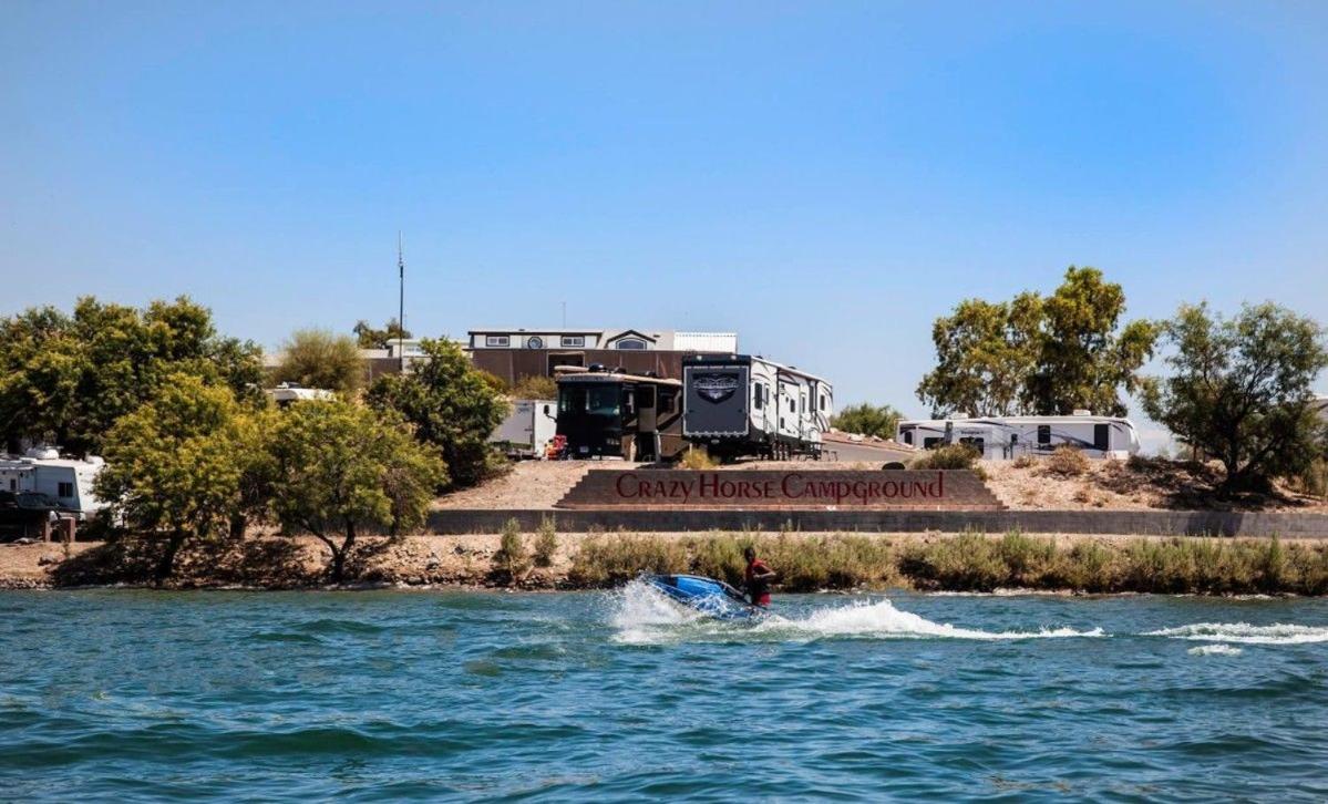 | Lake Havasu Cabin Mtn&Lake Views, FREE ON SITE Boat Launch ramp and marina
