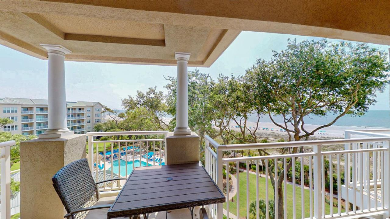 | 5506 Hampton Place South