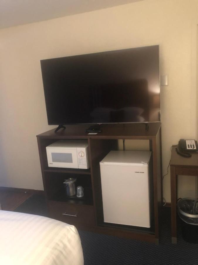 | Red Lion Inn and Suites La Pine, Oregon