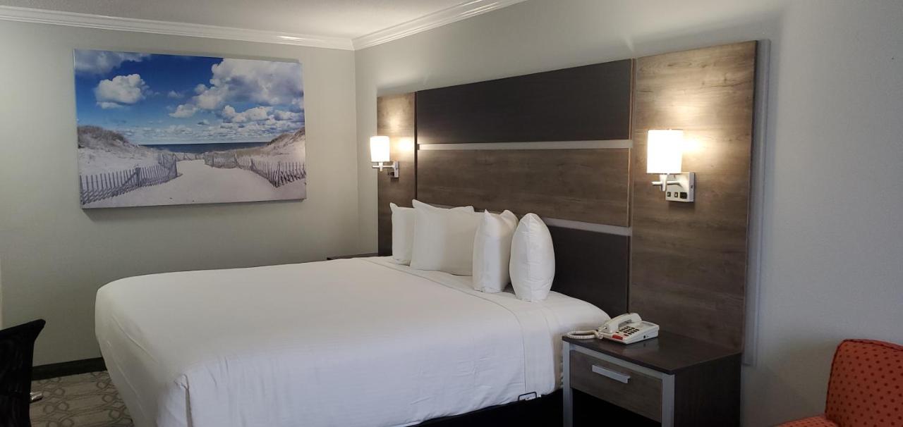  | Ambassador Inn and Suites
