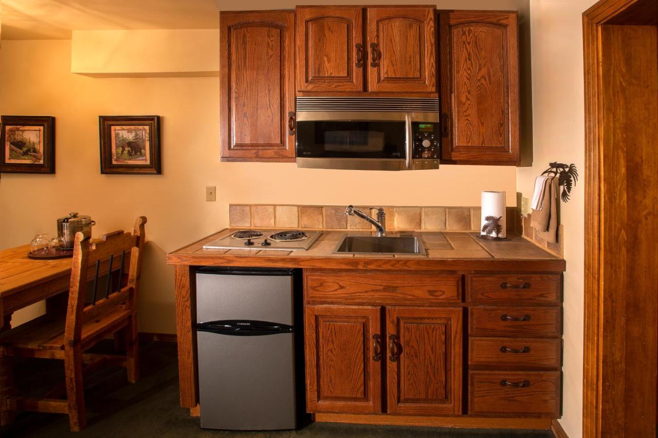 Two-Bedroom King Suite at Alpine Village Suites