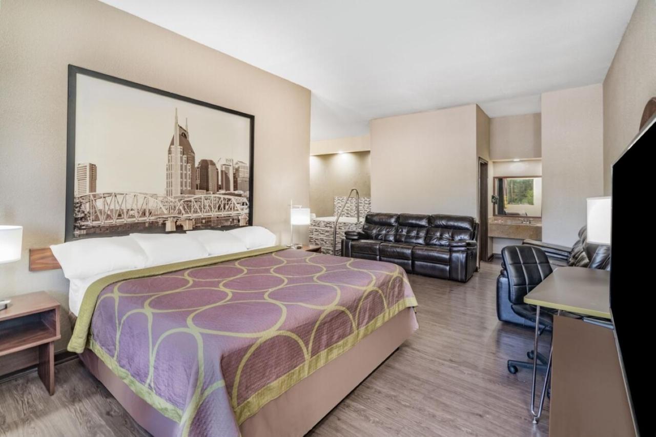 Deluxe King Suite - Smoking at Super 8 by Wyndham Columbia