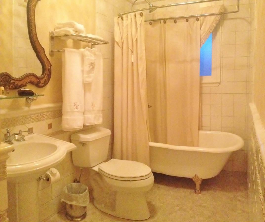 | The Hotel Magnolia
