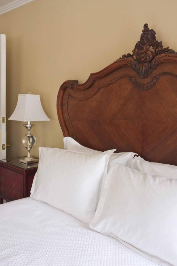 | Embrace Calistoga