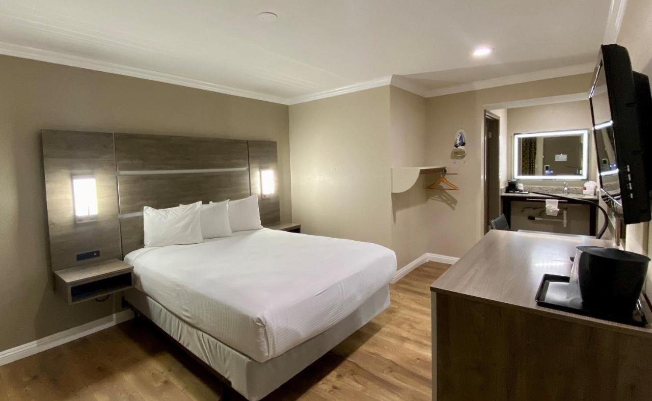  | SureStay Hotel by Best Western Santa Cruz