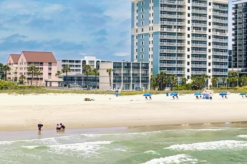 | Aventura on the Ocean