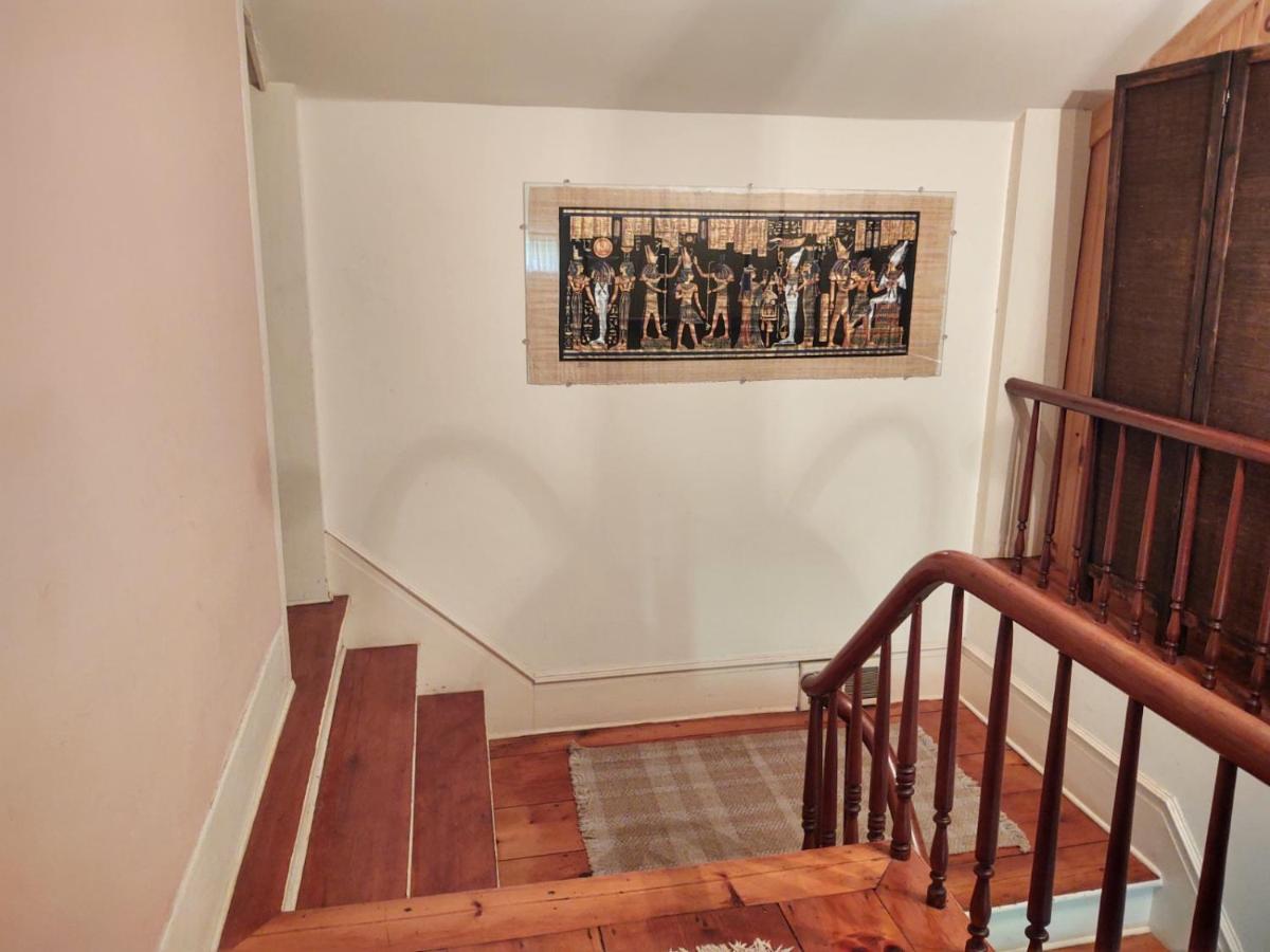 | 1805 House Bed & Breakfast