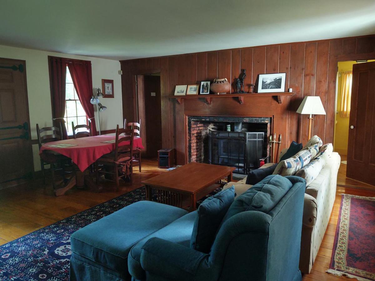 | 1805 House Bed & Breakfast