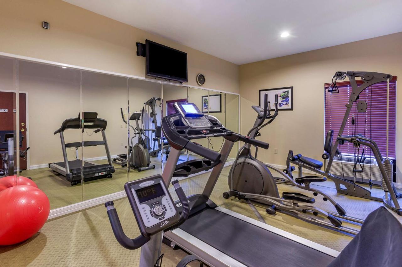 | Best Western Plus Springfield Airport Inn