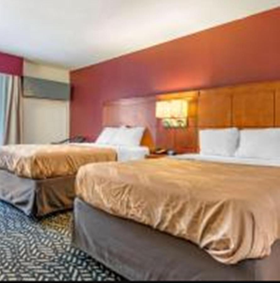  | Quality Inn Falconer - Jamestown