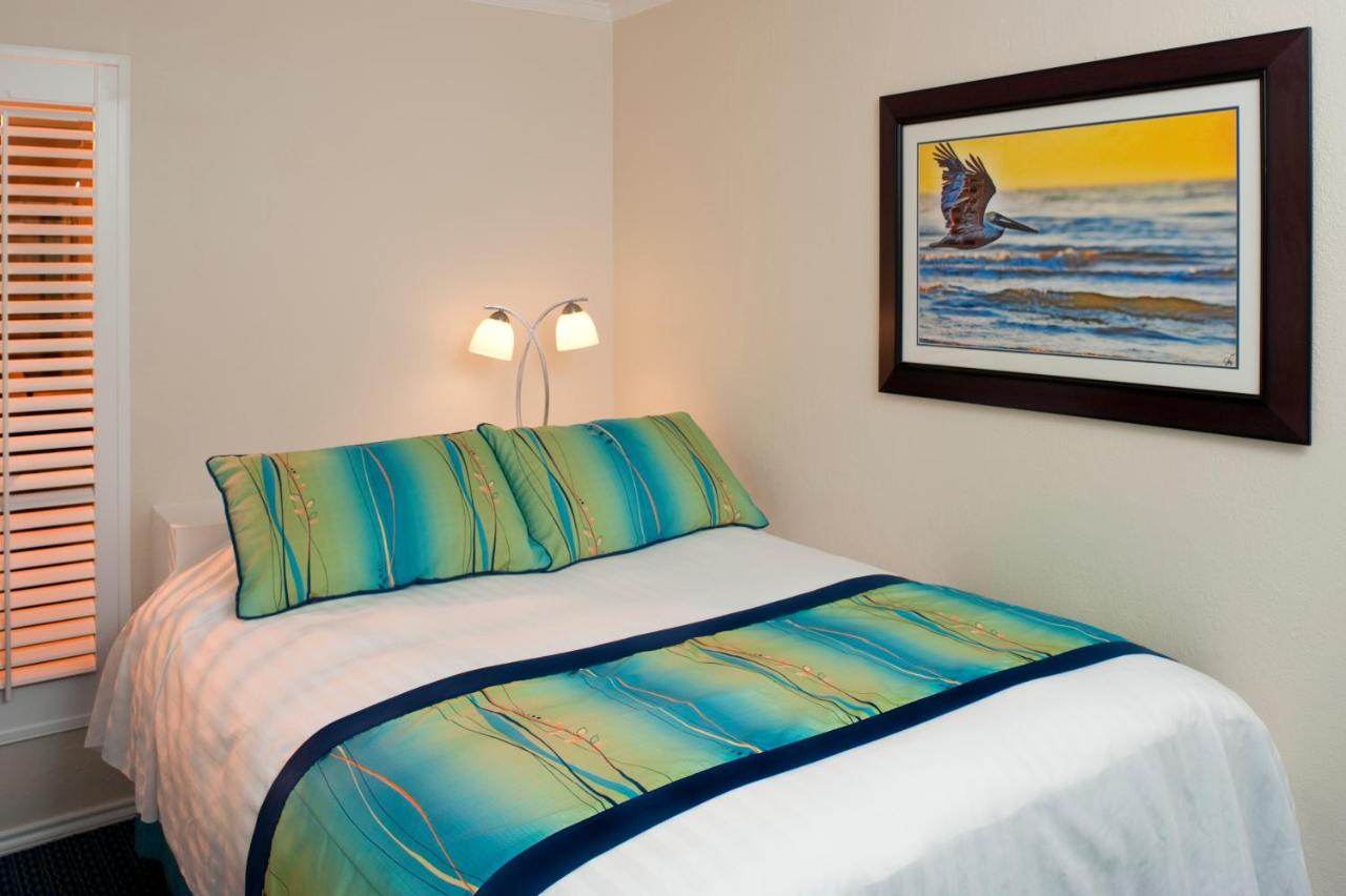 | Casa Del Mar Beachfront Suites Onsite Team