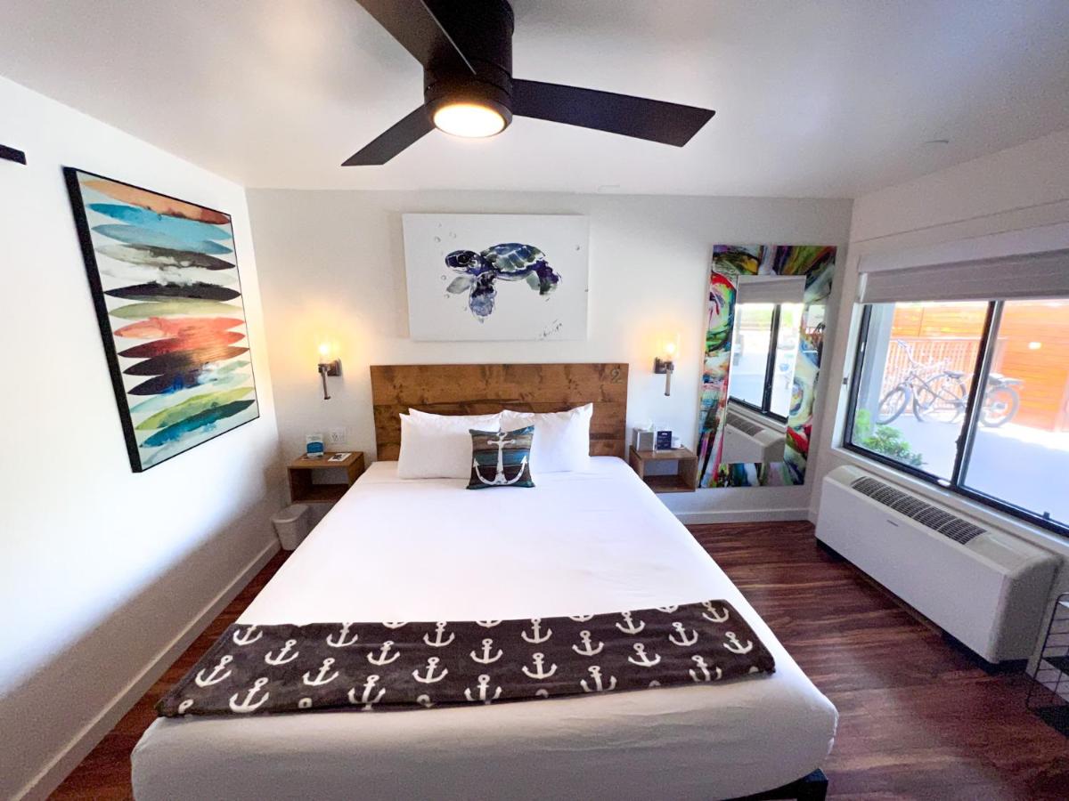 Double Room - Disability Access at Haley Hotel