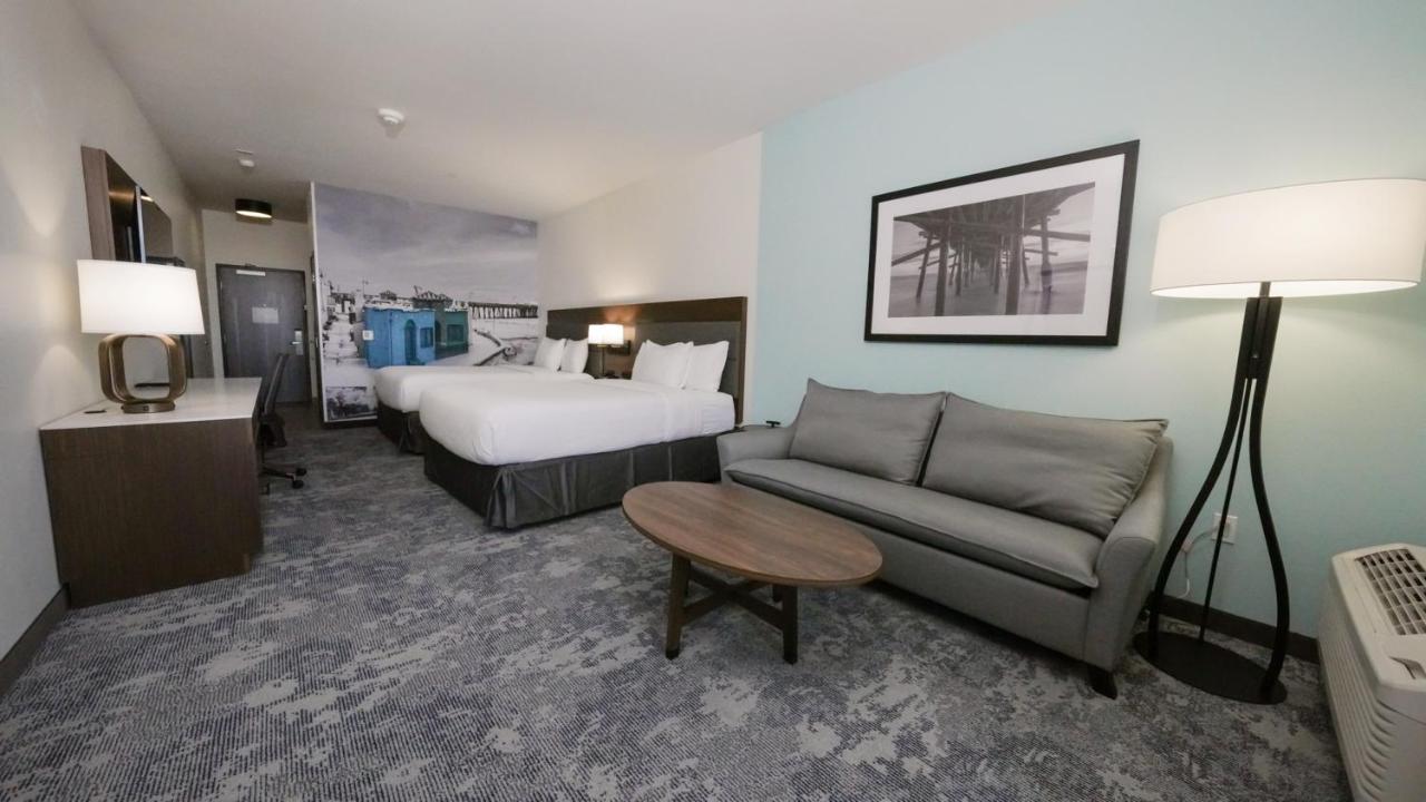 2 Queen Beds, Ocean View Mobility Accessible Suite, Roll-In Shower, Non-Smoking at La Quinta Inn & Suites by Wyndham Santa Cruz