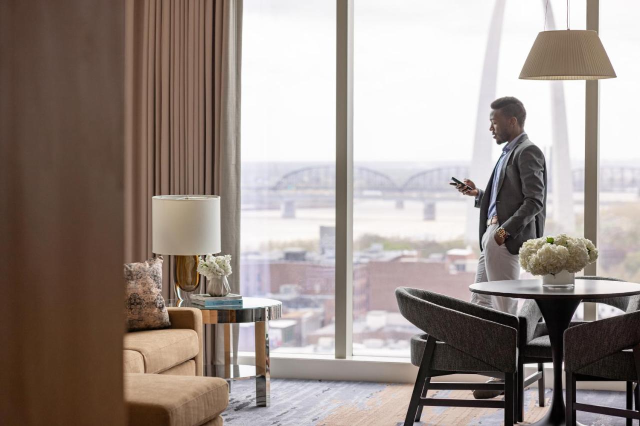 | Four Seasons St. Louis