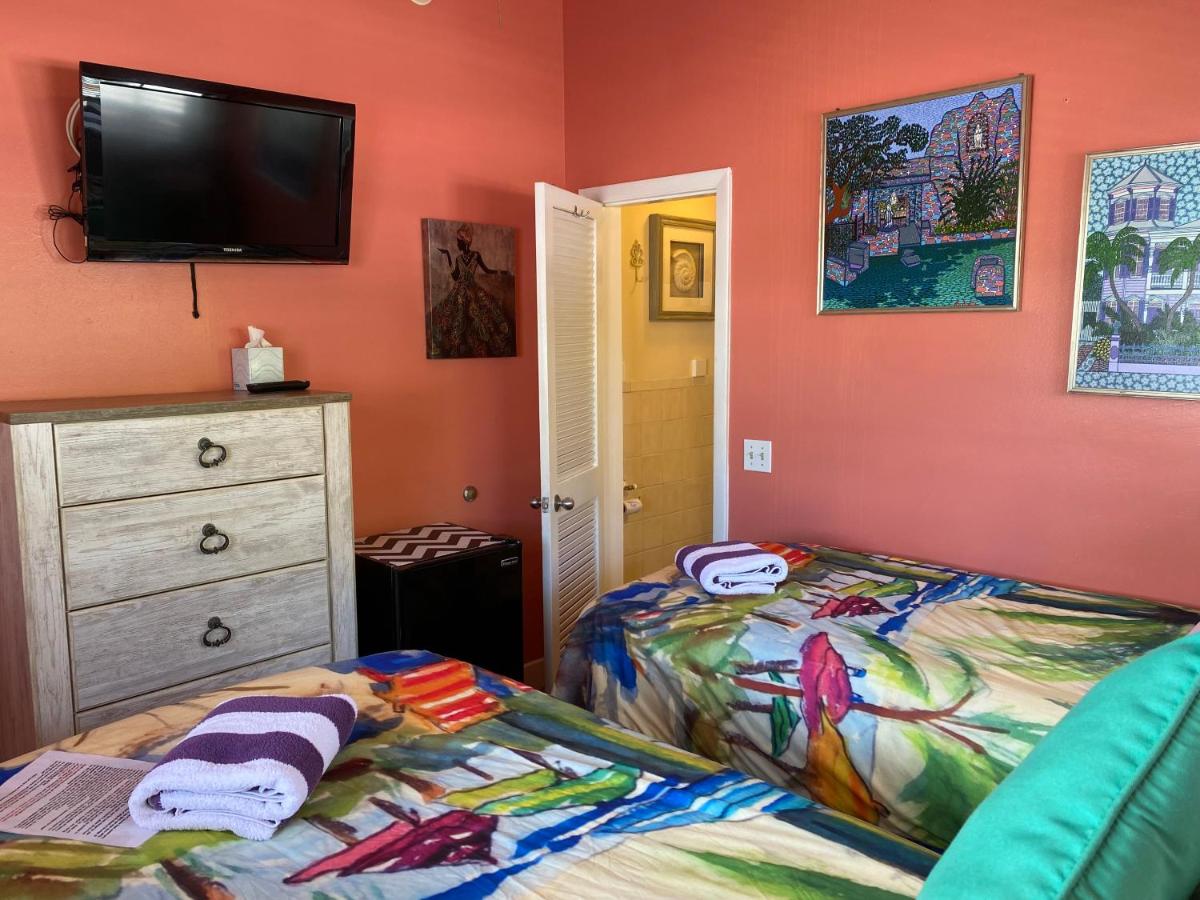  | Caribbean House, No Resort Fees