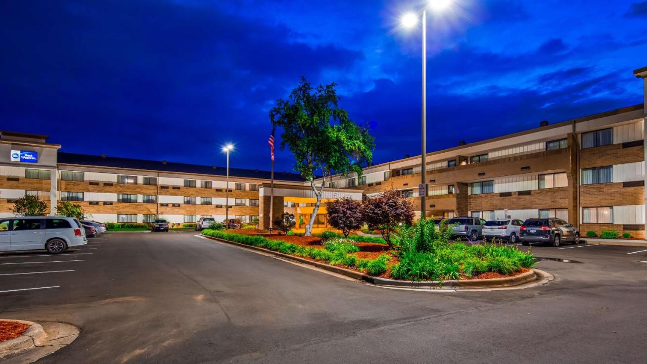 | Best Western Warren Hotel