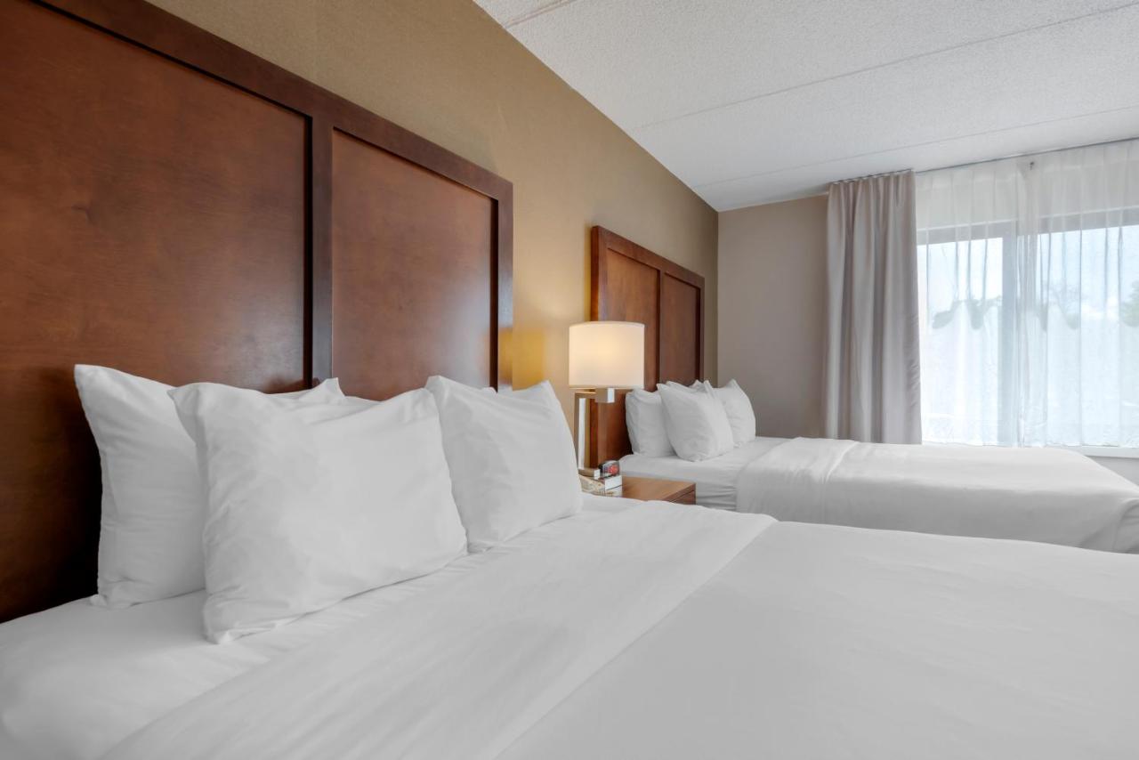 Suite with Two Queen Beds Upgrade - Accessible at Comfort Inn The Pointe