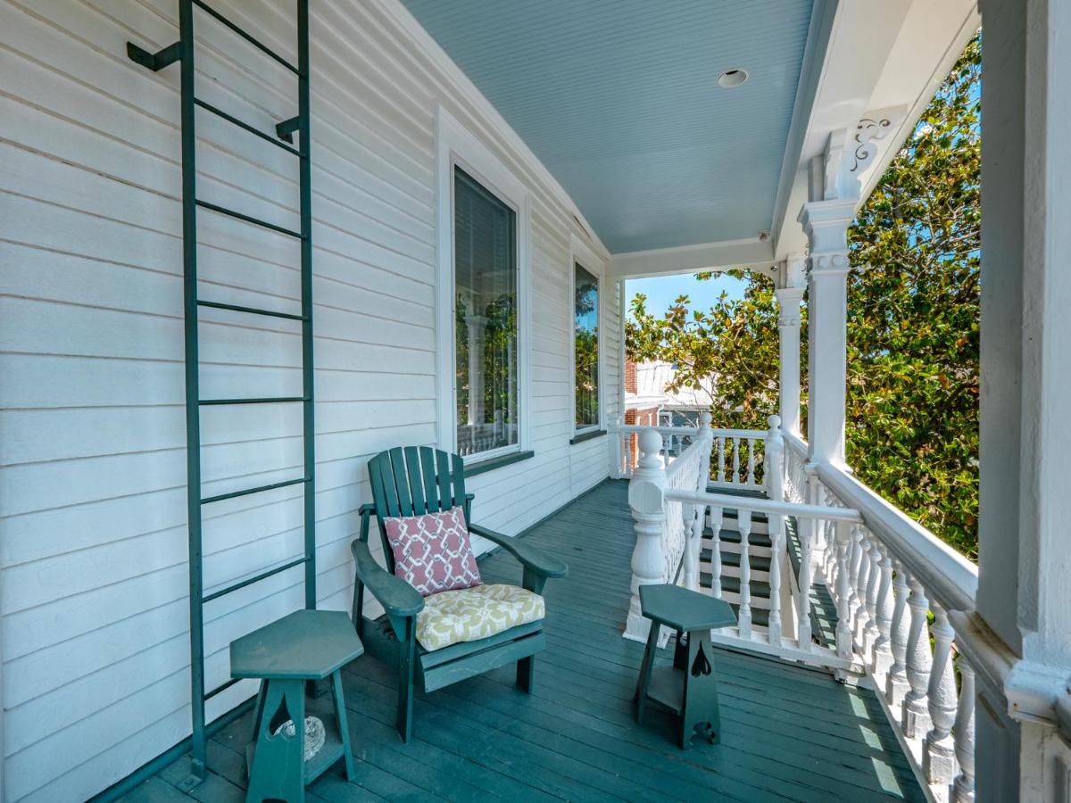 | The Verandas