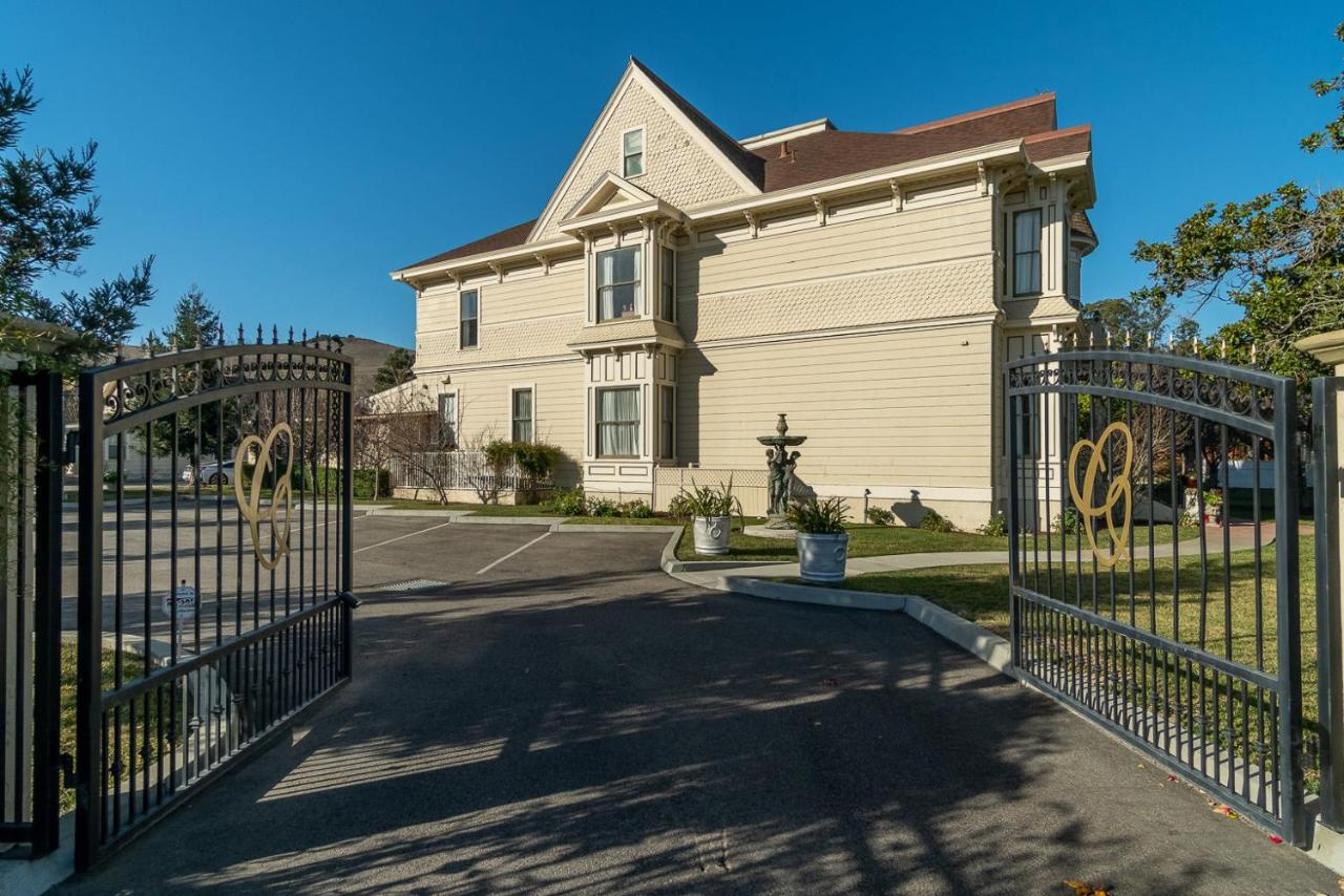 | Chateau Coralini