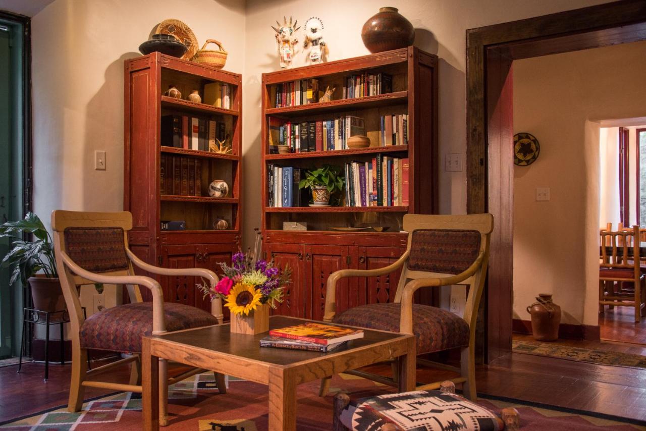 | Inn of the Turquoise Bear
