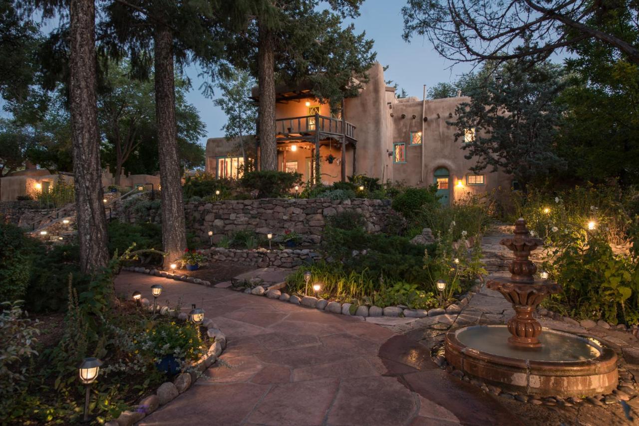 | Inn of the Turquoise Bear