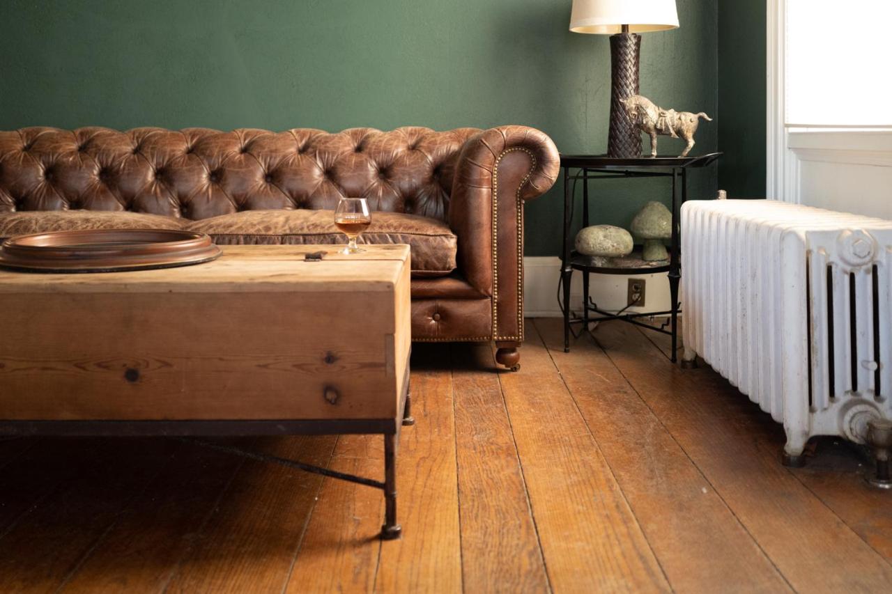 | OneSixtyFive, The Inn on Park Row