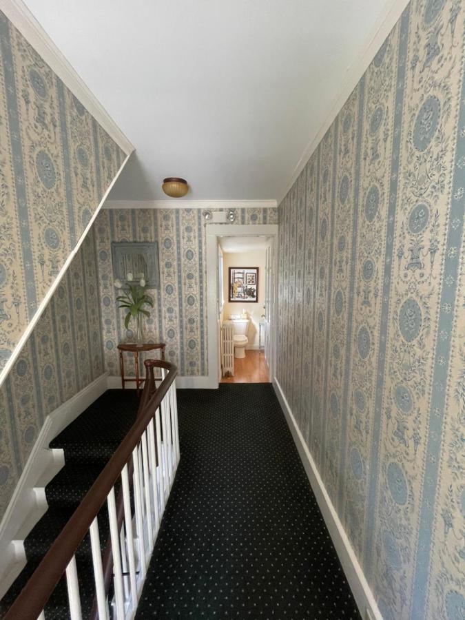 | 123 North Main B&B
