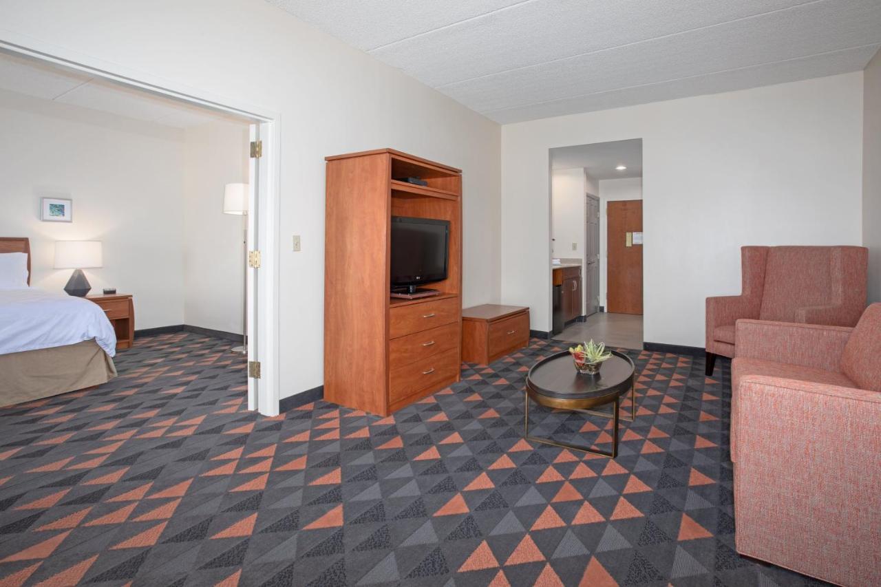 | Holiday Inn Hotels and Suites Goodyear - West Phoenix Area, an IHG Hotel