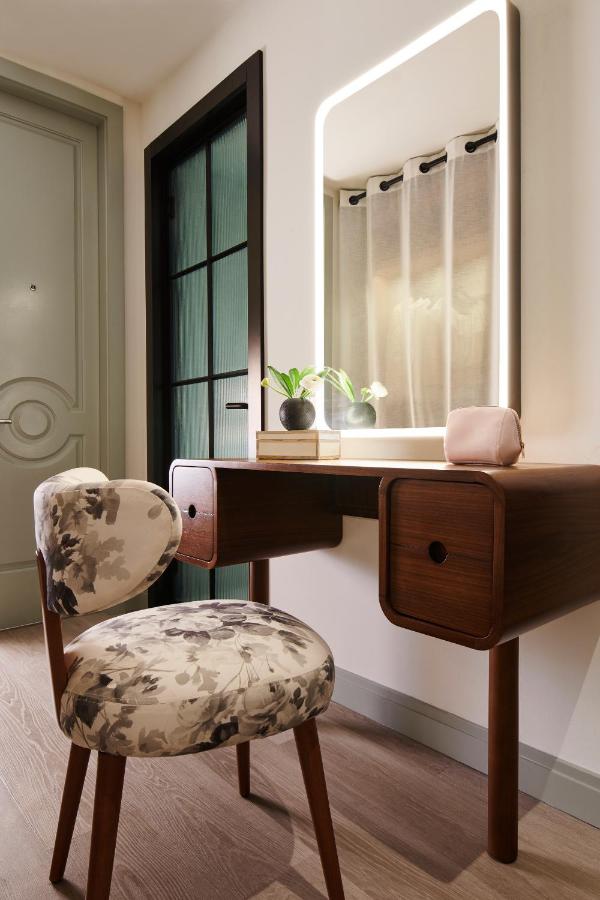 King Room - Disability Access at Virgin Hotels New Orleans