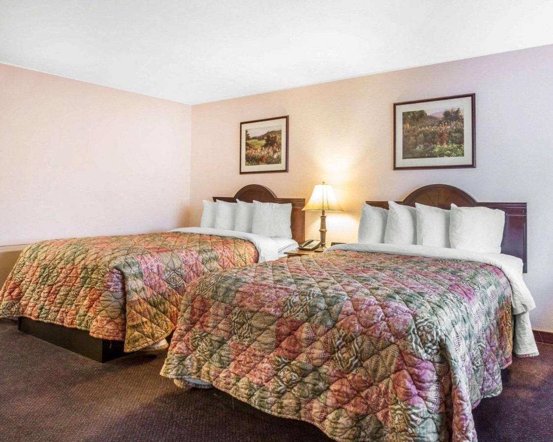 | Quality Inn & Suites Cameron Park Shingle Springs