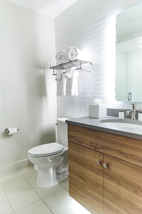 1 Bedroom (Queen) Urban Home | 1 Bath at The Docent's Collection at 121 Middle Street