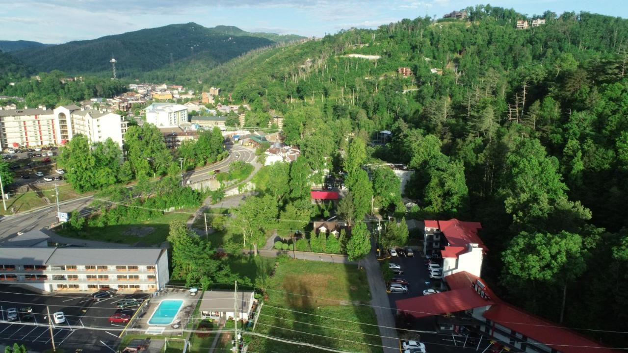 | Bear Creek Inn Gatlinburg, TN