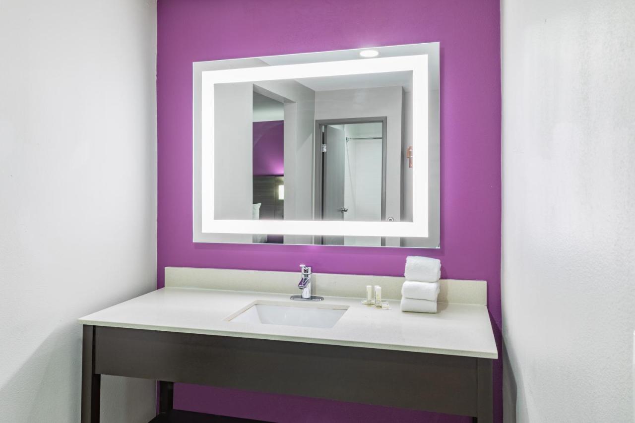 | La Quinta by Wyndham Houston Southwest