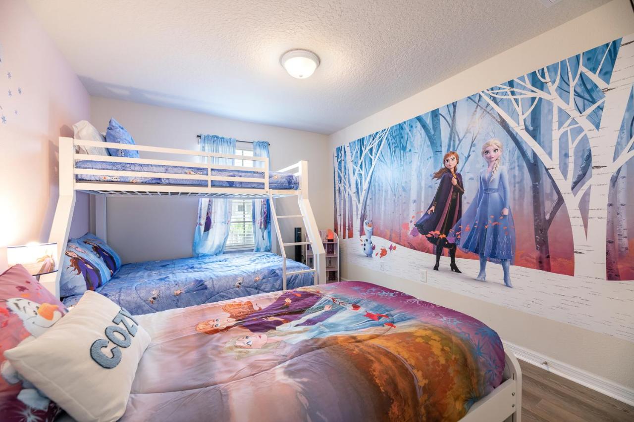 | Perfect Disney Relaxation