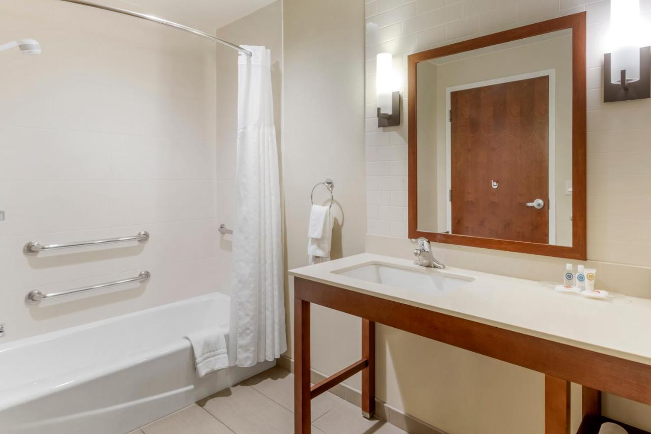 King Suite - Accessible/Non-Smoking at Comfort Suites St George - University Area