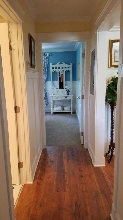 | Coeurd'Alene 5th Place Cottage