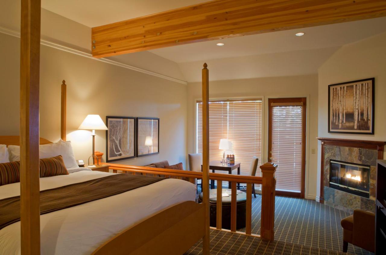 Canyon View Suite with River View - Ground Floor at Pine Ridge Inn