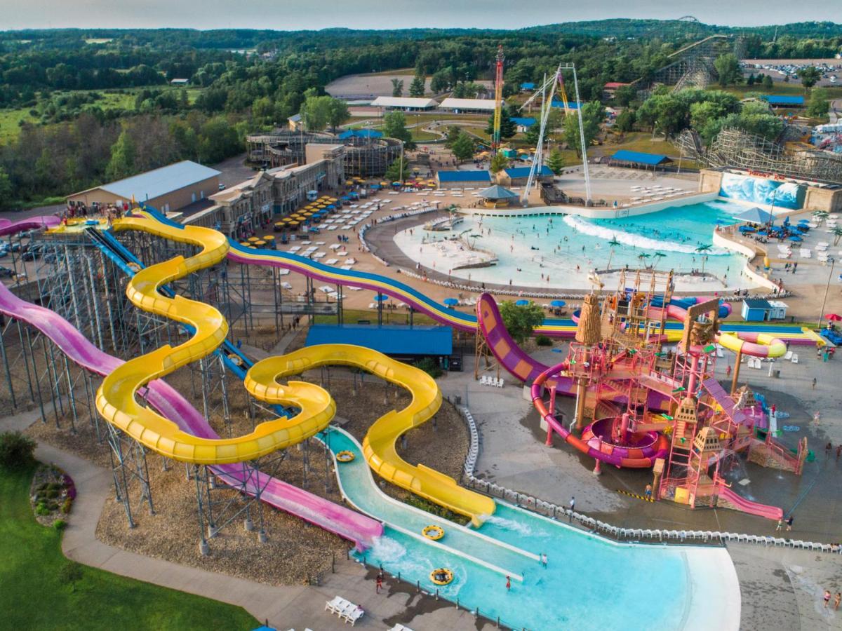 | MT. OLYMPUS WATER PARK AND THEME PARK RESORT