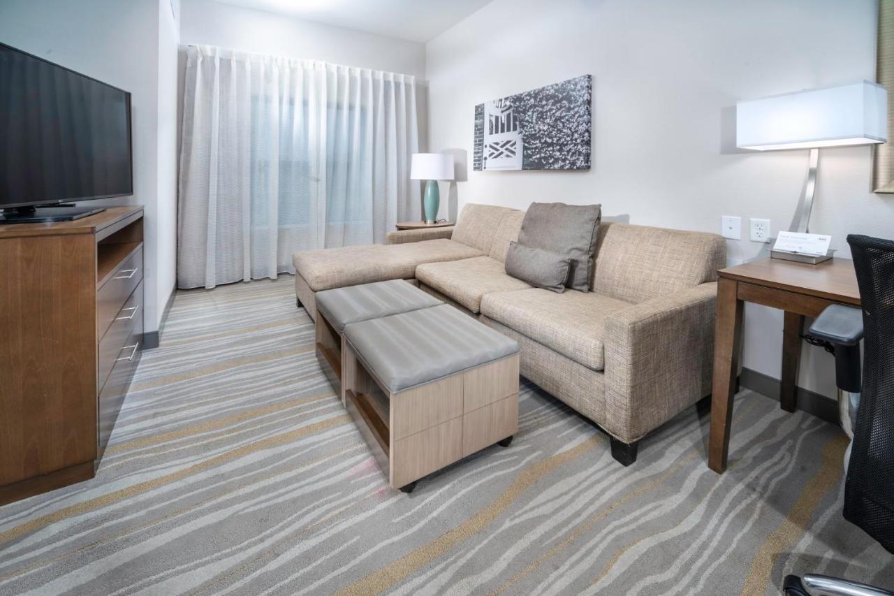 One-Bedroom Queen Suite - Hearing Accessible - Non-Smoking at Staybridge Suites Summerville by IHG