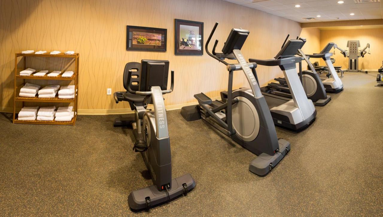 | Little Missouri Inn & Suites Watford City