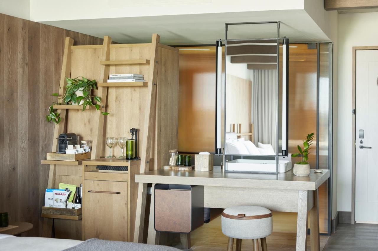 Deluxe Double Room at 1 Hotel Nashville