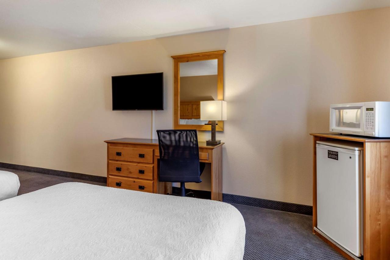 Queen Room with Two Queen Beds at Best Western Brighton Inn