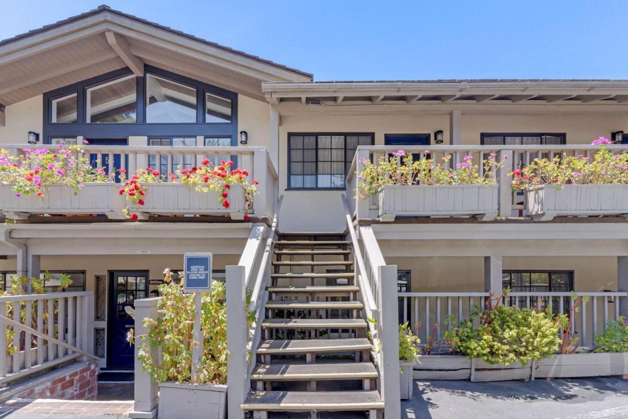 | Comfort Inn Carmel By the Sea