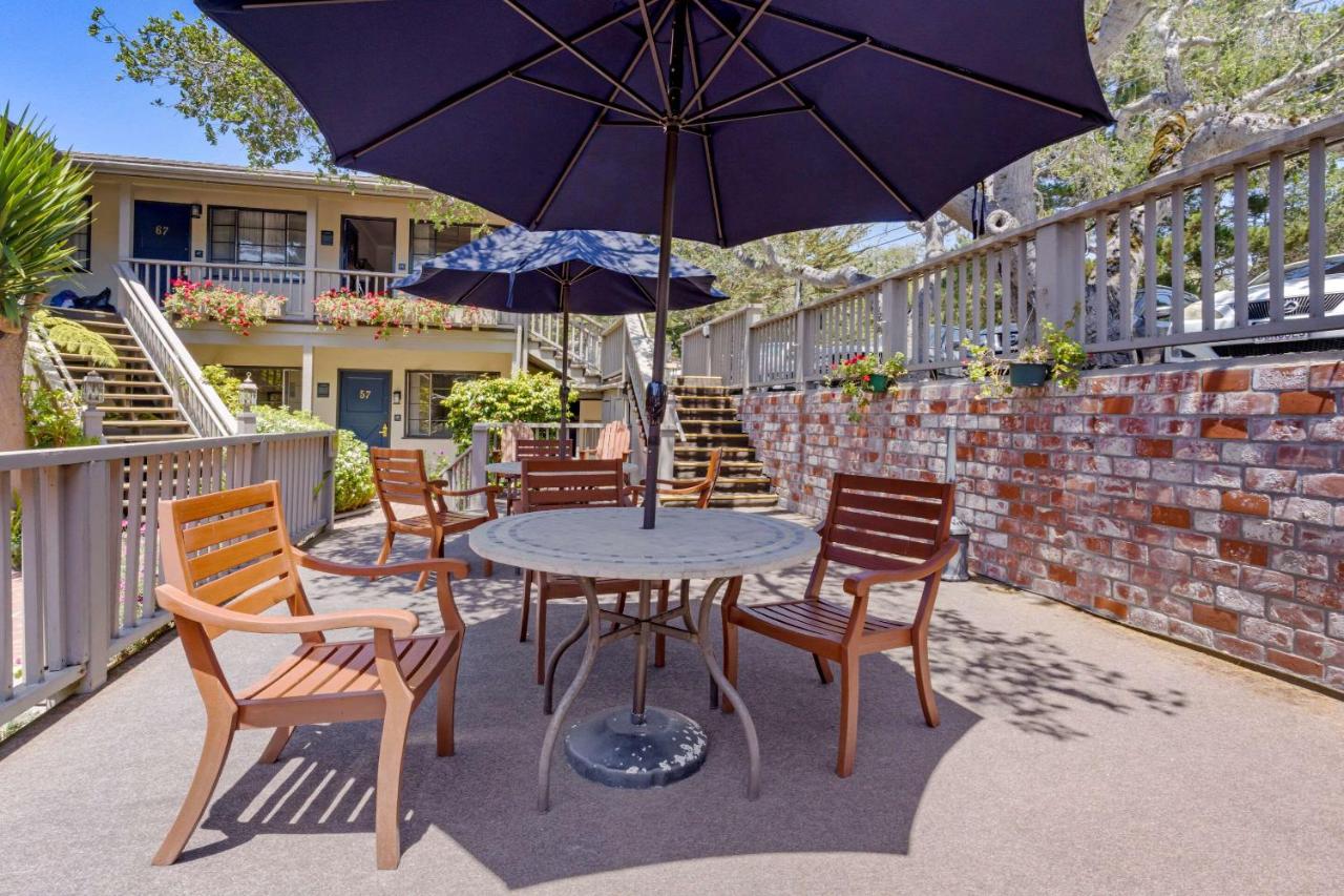 | Comfort Inn Carmel By the Sea