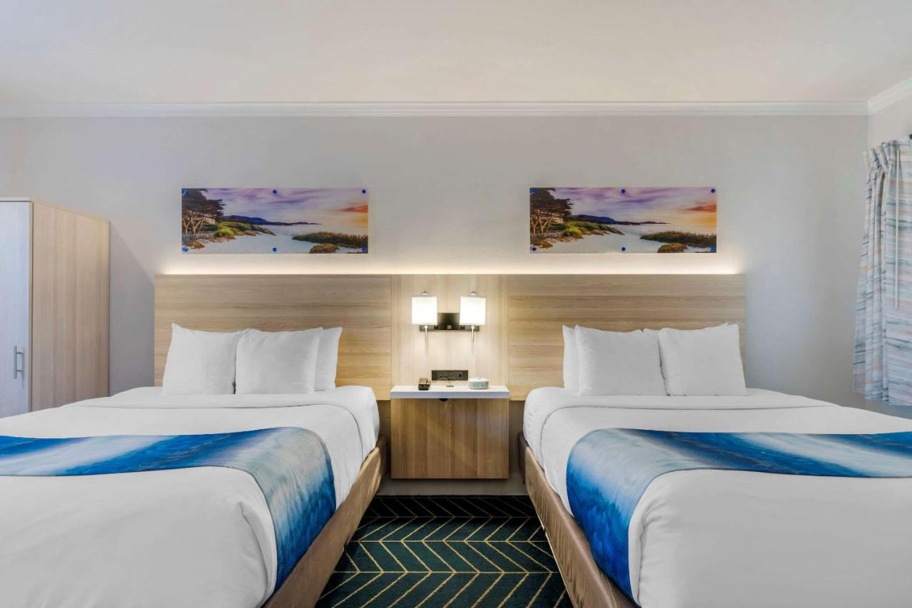 | Comfort Inn Carmel By the Sea